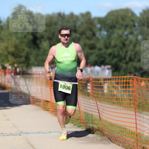 07.09.2025 - 19. Norderstedt Triathlon Michael Strokosch http://msf.ph/oto/8743635 07.09.2025 14:42:48 Laufen 1006 meine-sportfotos.de
