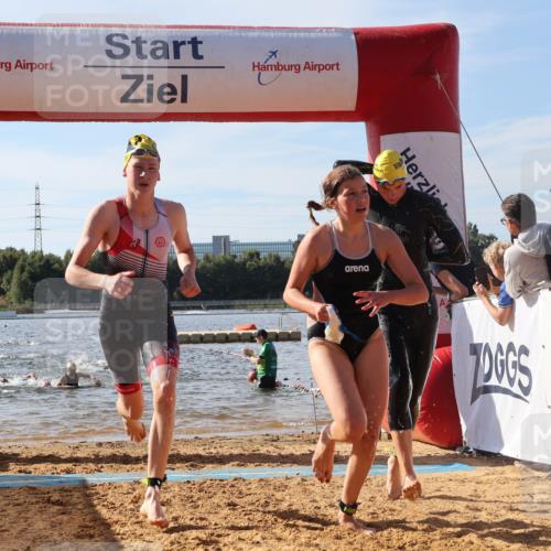 07.09.2025 - 19. Norderstedt Triathlon Luisa Fischer http://msf.ph/oto/8743671 07.09.2025 10:22:19 Schwimmen 86, 639, 648, 652, 655, 664, 667, 672, 673, 686, 690 meine-sportfotos.de