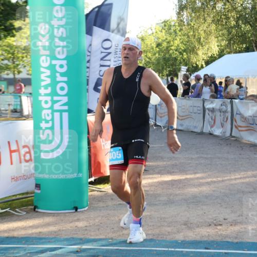 07.09.2025 - 19. Norderstedt Triathlon Luisa Fischer http://msf.ph/oto/8743694 07.09.2025 17:08:31 Ziel 1405 meine-sportfotos.de