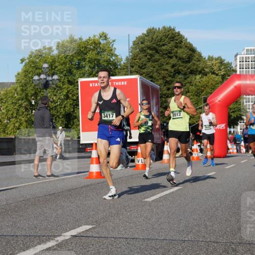 07.09.2025 - BARMER Alsterlauf Yannick Fuchs http://msf.ph/oto/8743712 07.09.2025 09:29:19 Laufen 3417, 2012, 4647, 2529 meine-sportfotos.de