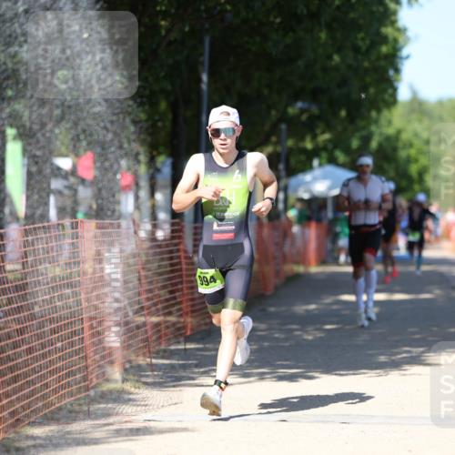 07.09.2025 - 19. Norderstedt Triathlon Michael Strokosch http://msf.ph/oto/8743721 07.09.2025 14:43:26 Laufen 393, 422, 994, 1467 meine-sportfotos.de
