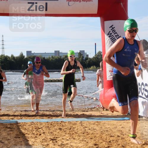 07.09.2025 - 19. Norderstedt Triathlon Luisa Fischer http://msf.ph/oto/8743746 07.09.2025 10:22:30 Schwimmen 68, 87, 108, 112, 639, 663, 667, 672, 673, 676, 681, 690 meine-sportfotos.de