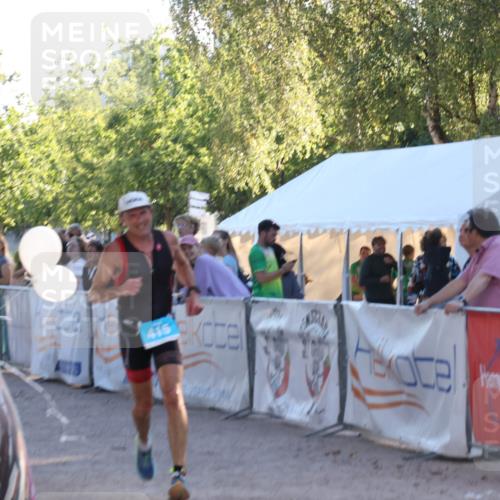 07.09.2025 - 19. Norderstedt Triathlon Luisa Fischer http://msf.ph/oto/8743787 07.09.2025 17:09:59 Ziel 415 meine-sportfotos.de