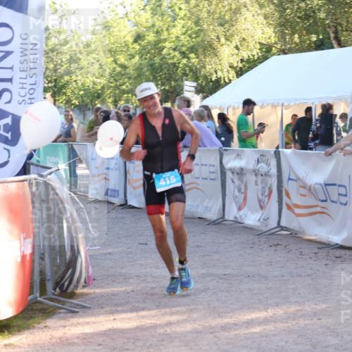 07.09.2025 - 19. Norderstedt Triathlon Luisa Fischer http://msf.ph/oto/8743801 07.09.2025 17:09:59 Ziel 415 meine-sportfotos.de