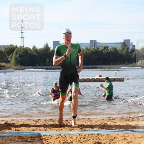 07.09.2025 - 19. Norderstedt Triathlon Luisa Fischer http://msf.ph/oto/8743803 07.09.2025 10:22:35 Schwimmen 68, 87, 108, 112, 663, 676, 680, 681, 690, 691 meine-sportfotos.de