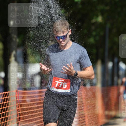 07.09.2025 - 19. Norderstedt Triathlon Michael Strokosch http://msf.ph/oto/8743805 07.09.2025 12:33:55 Laufen 773, 776, 1225 meine-sportfotos.de