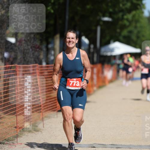 07.09.2025 - 19. Norderstedt Triathlon Michael Strokosch http://msf.ph/oto/8743887 07.09.2025 12:34:00 Laufen 773, 1251, 1381 meine-sportfotos.de