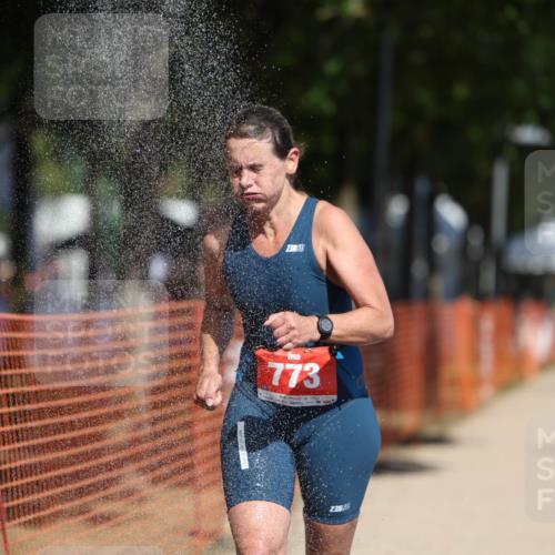 07.09.2025 - 19. Norderstedt Triathlon Michael Strokosch http://msf.ph/oto/8743943 07.09.2025 12:34:01 Laufen 773, 1251, 1381 meine-sportfotos.de