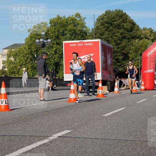 07.09.2025 - BARMER Alsterlauf Yannick Fuchs http://msf.ph/oto/8743955 07.09.2025 09:29:25 Laufen 0, 2773 meine-sportfotos.de