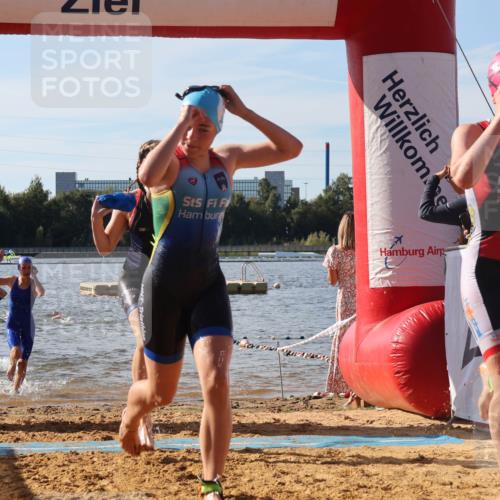 07.09.2025 - 19. Norderstedt Triathlon Luisa Fischer http://msf.ph/oto/8743981 07.09.2025 10:22:48 Schwimmen 109, 118, 131, 638, 670, 680, 684, 691 meine-sportfotos.de
