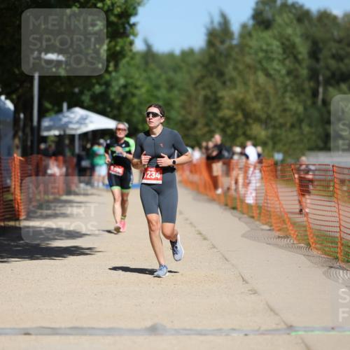 07.09.2025 - 19. Norderstedt Triathlon Michael Strokosch http://msf.ph/oto/8744036 07.09.2025 13:09:37 Laufen 1234, 1396 meine-sportfotos.de