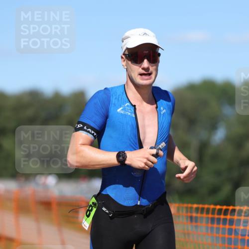 07.09.2025 - 19. Norderstedt Triathlon Michael Strokosch http://msf.ph/oto/8744047 07.09.2025 14:43:48 Laufen 964, 1008, 1038, 1041, 1421 meine-sportfotos.de