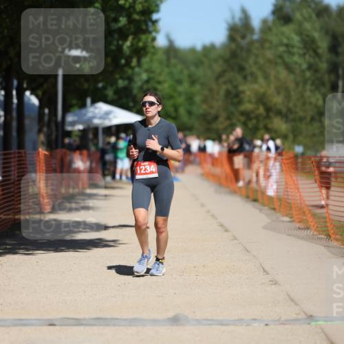 07.09.2025 - 19. Norderstedt Triathlon Michael Strokosch http://msf.ph/oto/8744048 07.09.2025 13:09:38 Laufen 1234, 1396 meine-sportfotos.de
