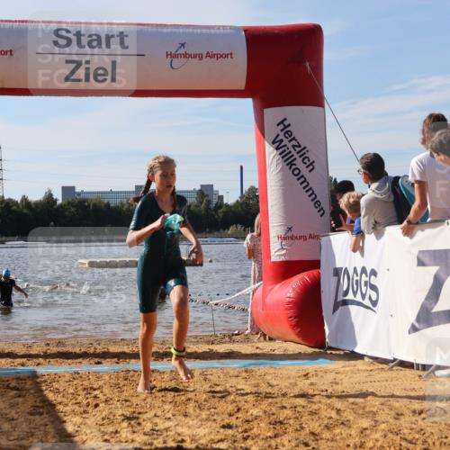 07.09.2025 - 19. Norderstedt Triathlon Luisa Fischer http://msf.ph/oto/8744053 07.09.2025 10:22:54 Schwimmen 109, 118, 131, 638, 670, 684 meine-sportfotos.de