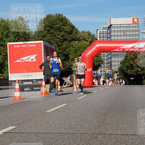 07.09.2025 - BARMER Alsterlauf Yannick Fuchs http://msf.ph/oto/8744071 07.09.2025 09:29:38 Laufen 1, 5924, 3418 meine-sportfotos.de