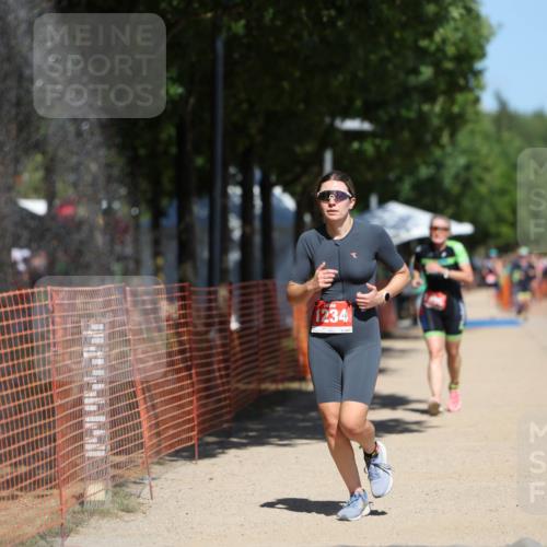 07.09.2025 - 19. Norderstedt Triathlon Michael Strokosch http://msf.ph/oto/8744072 07.09.2025 13:09:39 Laufen 1234, 1396 meine-sportfotos.de