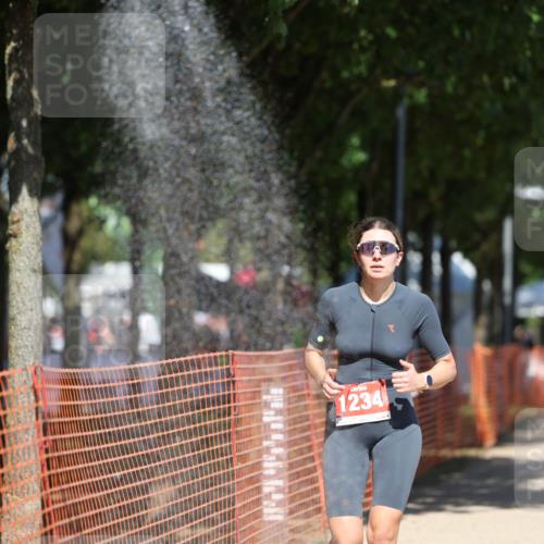 07.09.2025 - 19. Norderstedt Triathlon Michael Strokosch http://msf.ph/oto/8744122 07.09.2025 13:09:40 Laufen 1234, 1396 meine-sportfotos.de