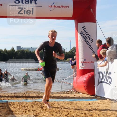 07.09.2025 - 19. Norderstedt Triathlon Luisa Fischer http://msf.ph/oto/8744137 07.09.2025 10:23:04 Schwimmen 58, 64, 93, 118, 119, 669 meine-sportfotos.de