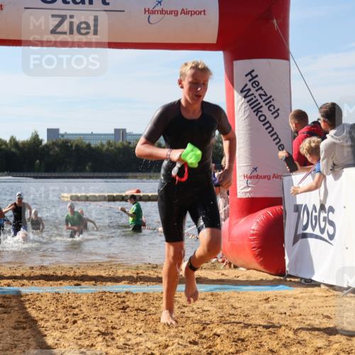 07.09.2025 - 19. Norderstedt Triathlon Luisa Fischer http://msf.ph/oto/8744143 07.09.2025 10:23:04 Schwimmen 58, 64, 93, 118, 119, 669 meine-sportfotos.de