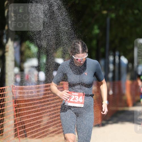 07.09.2025 - 19. Norderstedt Triathlon Michael Strokosch http://msf.ph/oto/8744182 07.09.2025 13:09:41 Laufen 1234, 1396 meine-sportfotos.de