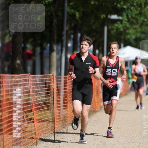 07.09.2025 - 19. Norderstedt Triathlon Michael Strokosch http://msf.ph/oto/8744201 07.09.2025 11:57:19 Laufen 1153, 1162, 1199 meine-sportfotos.de