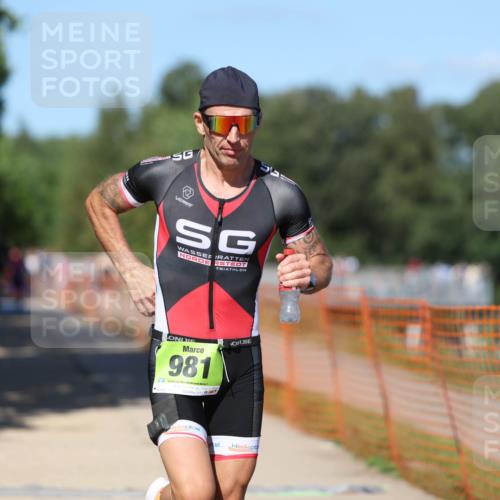07.09.2025 - 19. Norderstedt Triathlon Michael Strokosch http://msf.ph/oto/8744229 07.09.2025 14:44:04 Laufen 981, 1013, 1027 meine-sportfotos.de