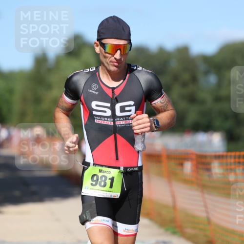 07.09.2025 - 19. Norderstedt Triathlon Michael Strokosch http://msf.ph/oto/8744237 07.09.2025 14:44:04 Laufen 981, 1013, 1027 meine-sportfotos.de