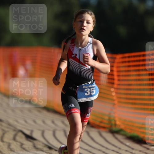 07.09.2025 - 19. Norderstedt Triathlon Michael Strokosch http://msf.ph/oto/8744262 07.09.2025 09:18:27 Laufen 35 meine-sportfotos.de