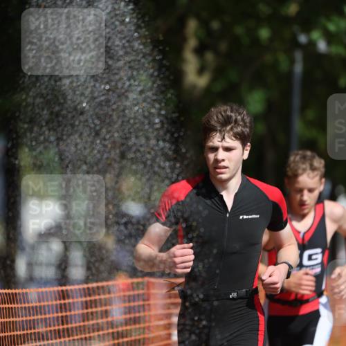 07.09.2025 - 19. Norderstedt Triathlon Michael Strokosch http://msf.ph/oto/8744267 07.09.2025 11:57:21 Laufen 1153, 1162, 1199 meine-sportfotos.de