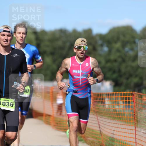 07.09.2025 - 19. Norderstedt Triathlon Michael Strokosch http://msf.ph/oto/8744272 07.09.2025 14:44:16 Laufen 1009, 1017, 1020, 1036, 1040 meine-sportfotos.de