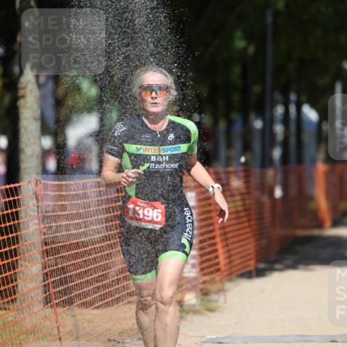 07.09.2025 - 19. Norderstedt Triathlon Michael Strokosch http://msf.ph/oto/8744307 07.09.2025 13:09:45 Laufen 1396 meine-sportfotos.de
