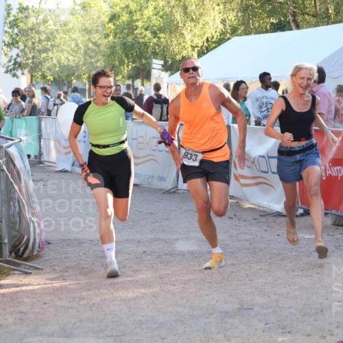 07.09.2025 - 19. Norderstedt Triathlon Luisa Fischer http://msf.ph/oto/8744313 07.09.2025 17:12:48 Ziel 883, 933, 1557 meine-sportfotos.de