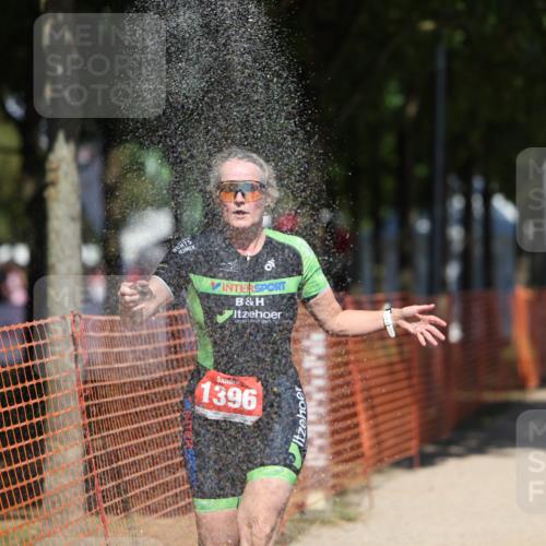 07.09.2025 - 19. Norderstedt Triathlon Michael Strokosch http://msf.ph/oto/8744322 07.09.2025 13:09:45 Laufen 1396 meine-sportfotos.de