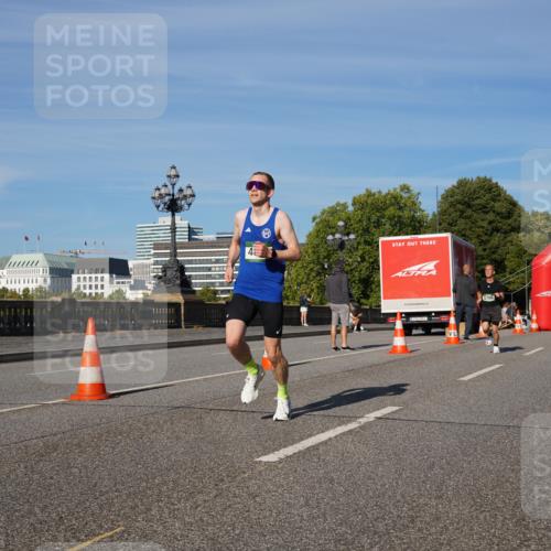 07.09.2025 - BARMER Alsterlauf Yannick Fuchs http://msf.ph/oto/8744349 07.09.2025 09:29:46 Laufen 45, 5700 meine-sportfotos.de