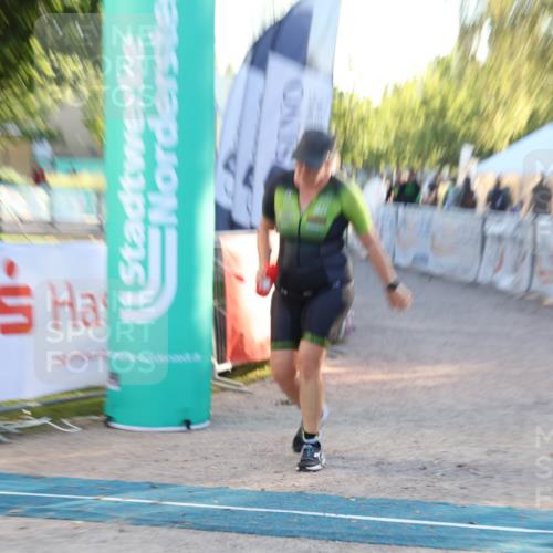07.09.2025 - 19. Norderstedt Triathlon Luisa Fischer http://msf.ph/oto/8744374 07.09.2025 17:12:55 Ziel 454, 933 meine-sportfotos.de