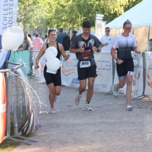 07.09.2025 - 19. Norderstedt Triathlon Luisa Fischer http://msf.ph/oto/8744459 07.09.2025 17:14:17 Ziel 940 meine-sportfotos.de