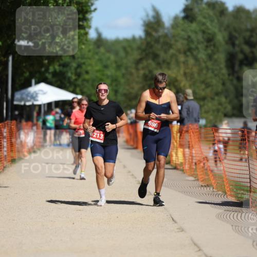 07.09.2025 - 19. Norderstedt Triathlon Michael Strokosch http://msf.ph/oto/8744473 07.09.2025 12:34:26 Laufen 696, 1213 meine-sportfotos.de