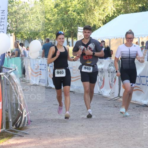 07.09.2025 - 19. Norderstedt Triathlon Luisa Fischer http://msf.ph/oto/8744474 07.09.2025 17:14:18 Ziel 940 meine-sportfotos.de