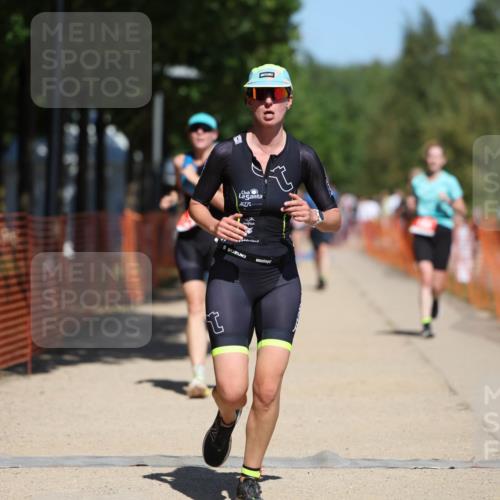 07.09.2025 - 19. Norderstedt Triathlon Michael Strokosch http://msf.ph/oto/8744477 07.09.2025 13:10:02 Laufen 194, 274, 1392 meine-sportfotos.de