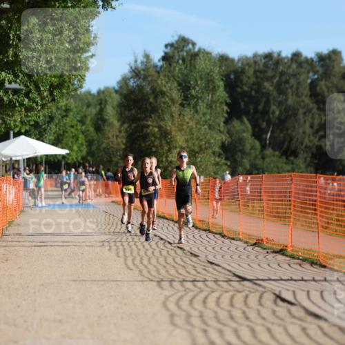 07.09.2025 - 19. Norderstedt Triathlon Michael Strokosch http://msf.ph/oto/8744507 07.09.2025 09:42:32 Laufen 557, 594, 595, 600 meine-sportfotos.de