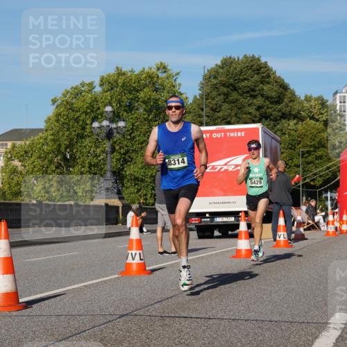 07.09.2025 - BARMER Alsterlauf Yannick Fuchs http://msf.ph/oto/8744513 07.09.2025 09:30:00 Laufen 8314, 5429, 1, 974 meine-sportfotos.de