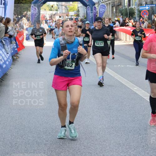 07.09.2025 - BARMER Alsterlauf Strokosch-Dieckow http://msf.ph/oto/8744514 07.09.2025 10:17:45 Ziel 2286, 2493, 2575, 2821, 3000, 3052, 3199, 3200, 3435, 3724, 3993, 4009, 4293, 4322, 4404, 4802, 4818, 5994, 8119, 8149, 8214, 8326 meine-sportfotos.de