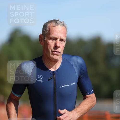 07.09.2025 - 19. Norderstedt Triathlon Michael Strokosch http://msf.ph/oto/8744537 07.09.2025 11:57:31 Laufen 837, 1153 meine-sportfotos.de