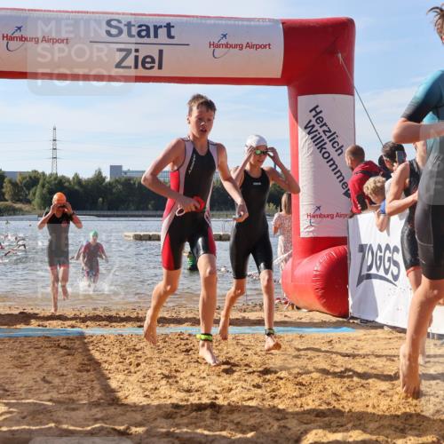 07.09.2025 - 19. Norderstedt Triathlon Luisa Fischer http://msf.ph/oto/8744540 07.09.2025 10:23:15 Schwimmen 58, 64, 74, 96, 119, 125, 133, 669, 682, 685 meine-sportfotos.de