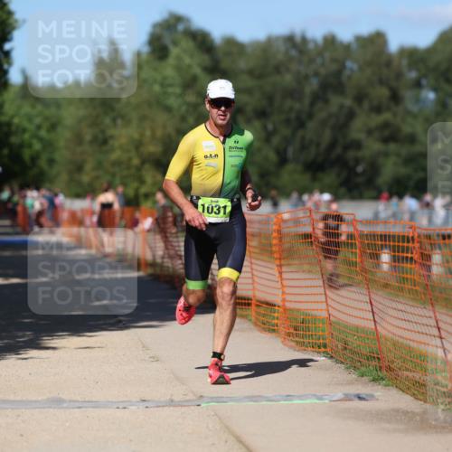 07.09.2025 - 19. Norderstedt Triathlon Michael Strokosch http://msf.ph/oto/8744541 07.09.2025 14:44:52 Laufen 1031 meine-sportfotos.de