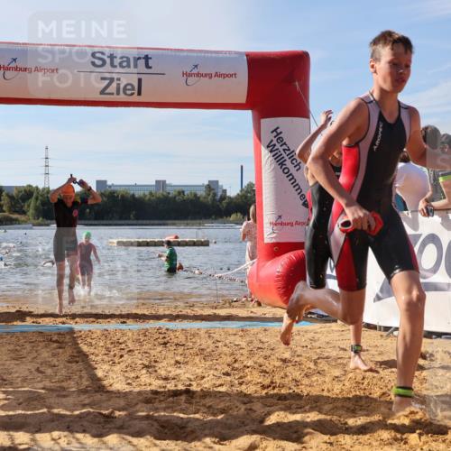 07.09.2025 - 19. Norderstedt Triathlon Luisa Fischer http://msf.ph/oto/8744553 07.09.2025 10:23:15 Schwimmen 58, 64, 74, 96, 119, 125, 133, 669, 682, 685 meine-sportfotos.de