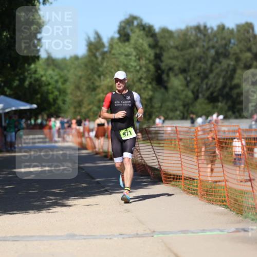 07.09.2025 - 19. Norderstedt Triathlon Michael Strokosch http://msf.ph/oto/8744640 07.09.2025 14:45:16 Laufen 971 meine-sportfotos.de