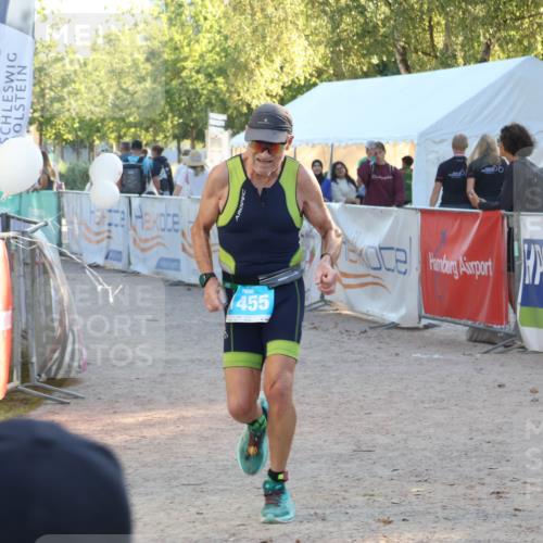 07.09.2025 - 19. Norderstedt Triathlon Luisa Fischer http://msf.ph/oto/8744647 07.09.2025 17:14:45 Ziel 1455 meine-sportfotos.de