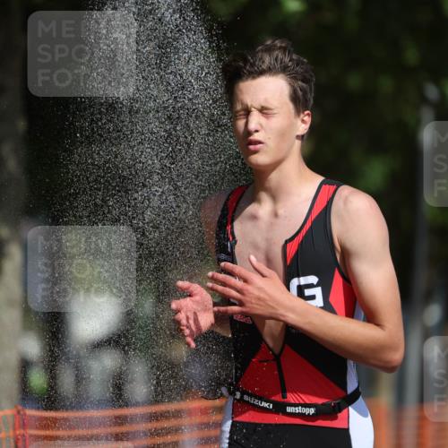 07.09.2025 - 19. Norderstedt Triathlon Michael Strokosch http://msf.ph/oto/8744668 07.09.2025 11:57:49 Laufen 300, 1179, 1186, 1211 meine-sportfotos.de