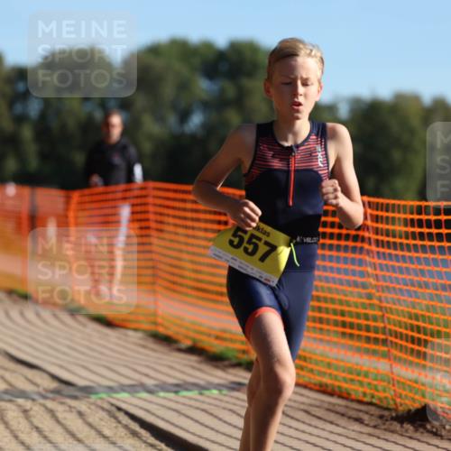 07.09.2025 - 19. Norderstedt Triathlon Michael Strokosch http://msf.ph/oto/8744735 07.09.2025 09:42:39 Laufen 557, 594, 595, 600 meine-sportfotos.de